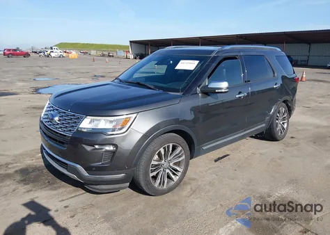 2018 Ford Explorer Platinum z USA, uszkodzony, nr VIN 1FM5K8HT5JGA69249
